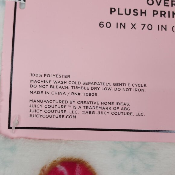 Juicy Couture Gingerbread Holiday Oversized Plush Throw Blanket Soft Festive - Picture 6 of 9
